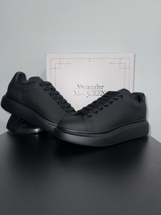 Alexander McQueen calitate premium