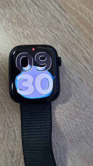 Продам apple watch series 9 45mm