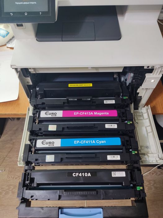 Продам принтер HP m477 fdn б/у