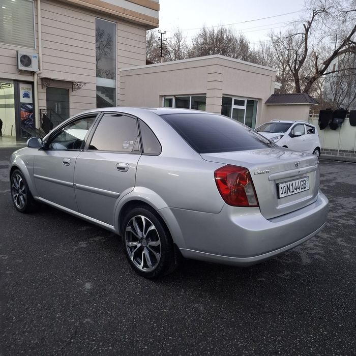 Lacceti mexanika ideal Benzinda