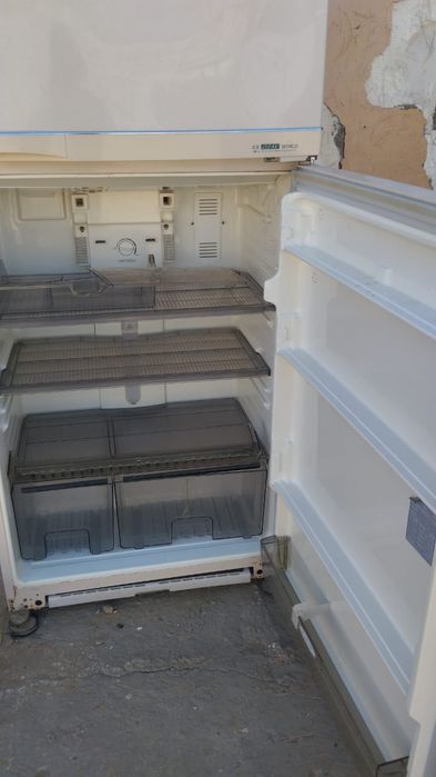 Продается холодильник