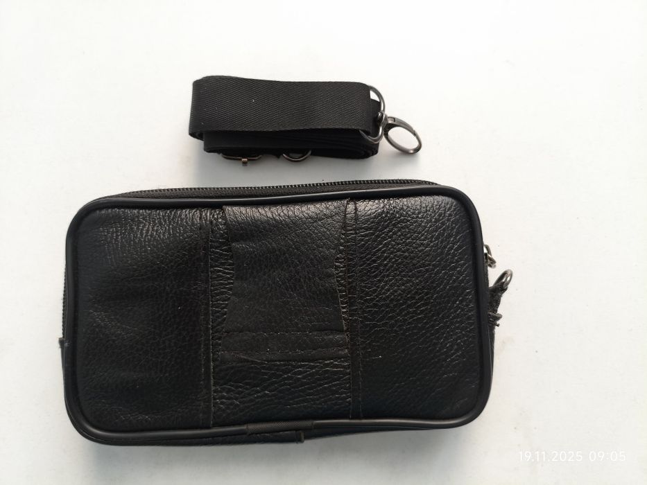 Барсетка кожаная