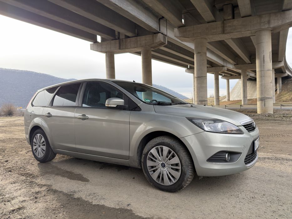 Ford Focus 2 Facelift, 2009 – 2.0 benzină + GPL din fabrică