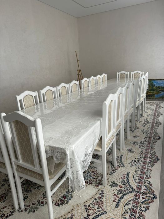 Продам стол и стулья