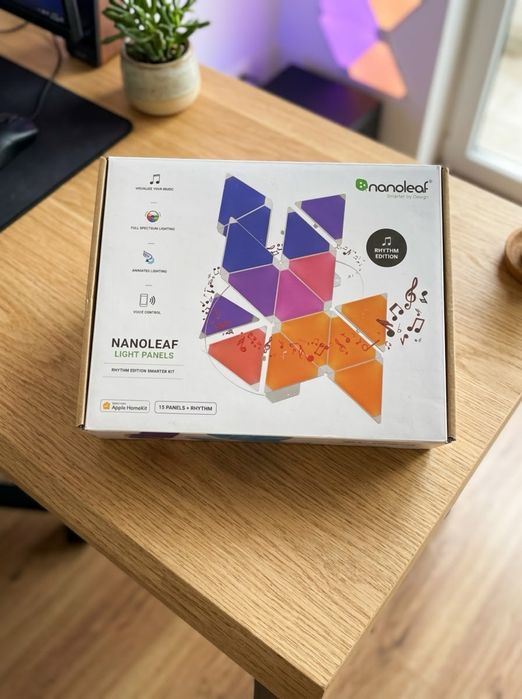 Комплект смарт осветление: Nanoleaf Lines и Nanoleaf Light Panels Rhythm (15 панела)