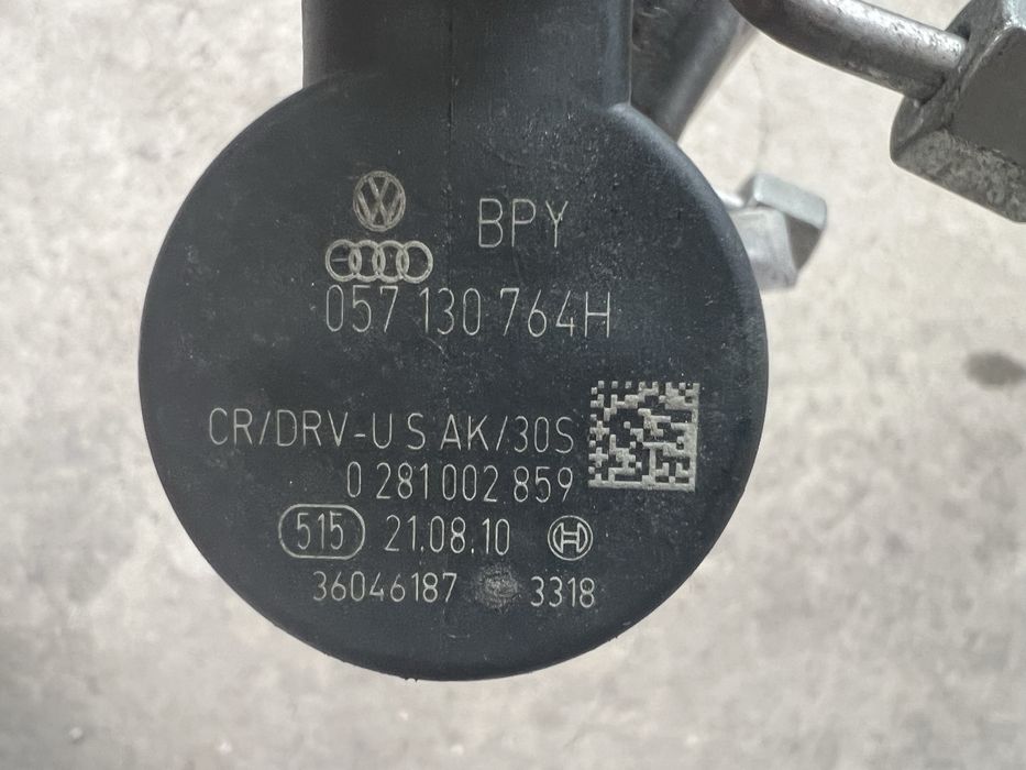 Горивна рейка Рейл 2.0TDi 03L 130 089 P 140кс 170кс 177кс