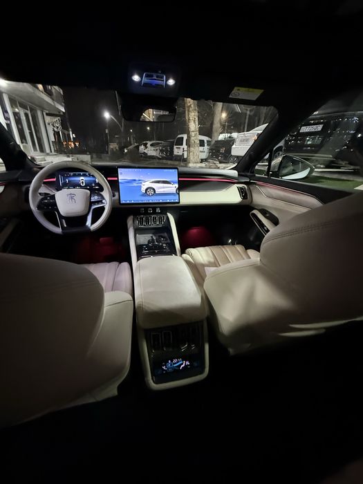 BYD Song L EV 2024 yil