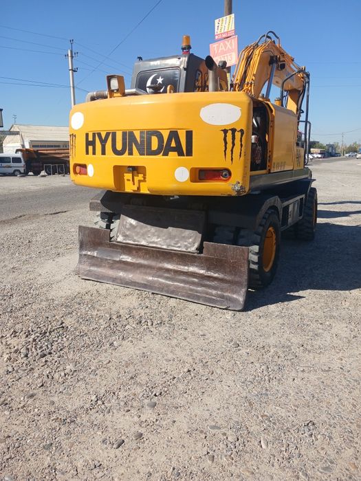 Hyundai 1400 sotiladi