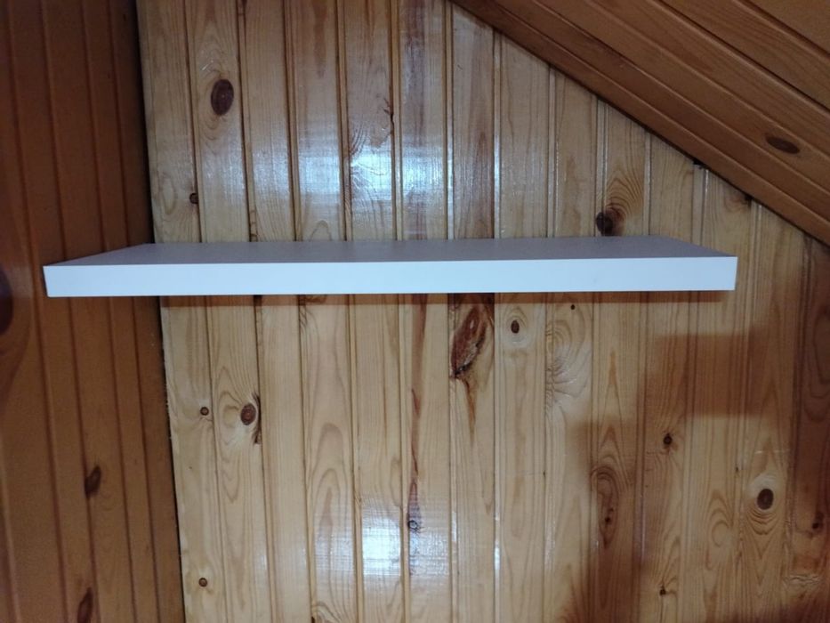 Продам полку навесную