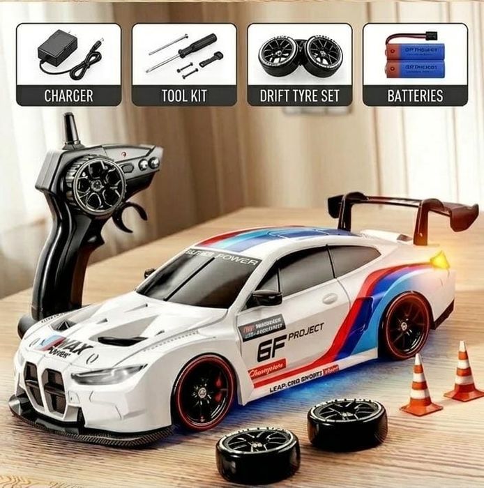 Радиоуправляемая машинка  BMW m4(новые)