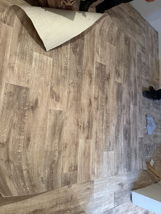 Линолеум для пола 2,30х2,20 кв/м