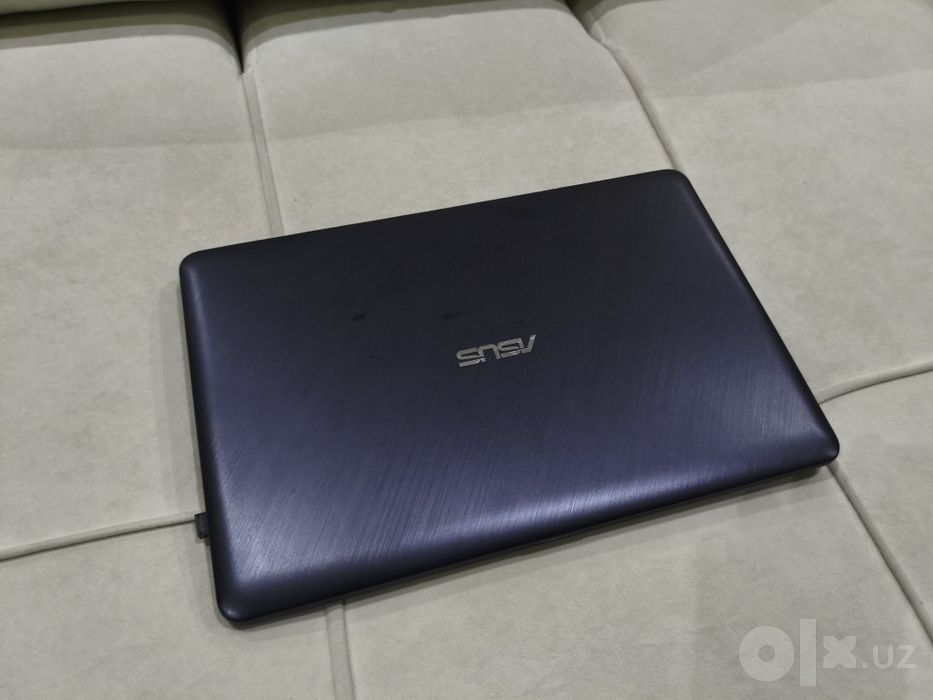 Ноутбук Asus VivoBook X543M