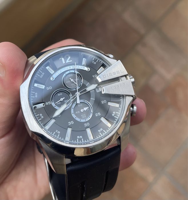 Часовник Diesel Mega Chief DZ-4290