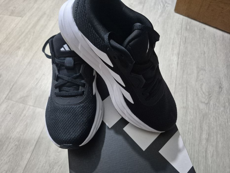 Оригинал Adidas кроссовки 38 размер