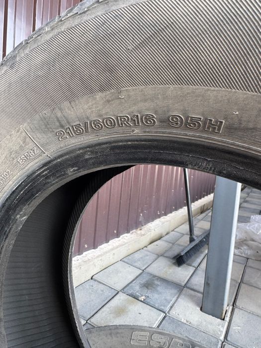 Шыны  215/60 R16