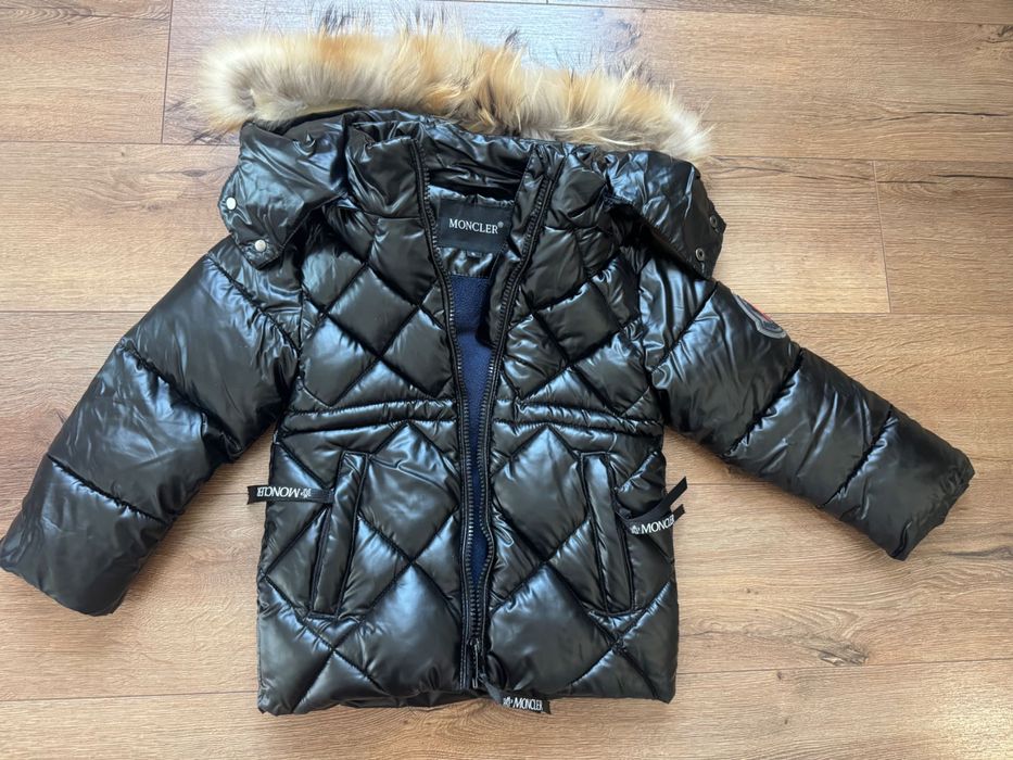 Детско яке Moncler размер 2-3г.