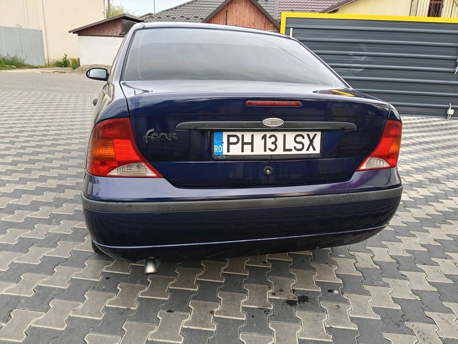 FORD Focus 2002 — imagine 5