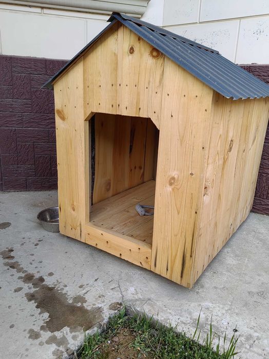 Продам домик для собак