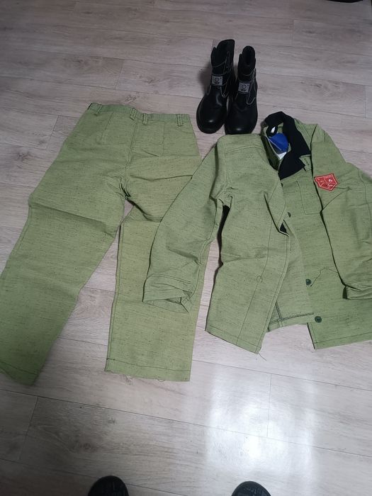 Продам сварочную робу и ботинки.