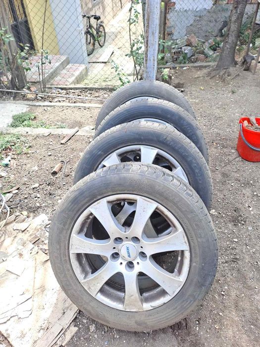 Hankook 235 55 r17 ( Гумите вървят с Джантите)