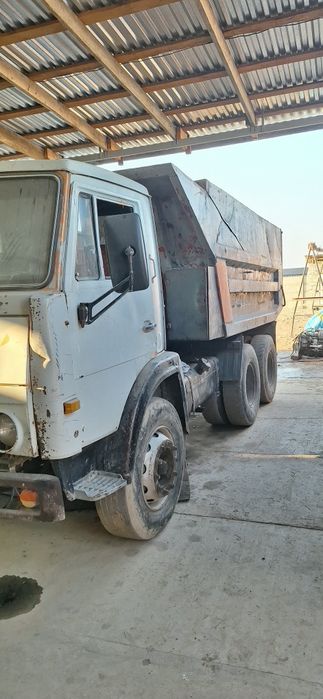 КАМАЗ самосвал...