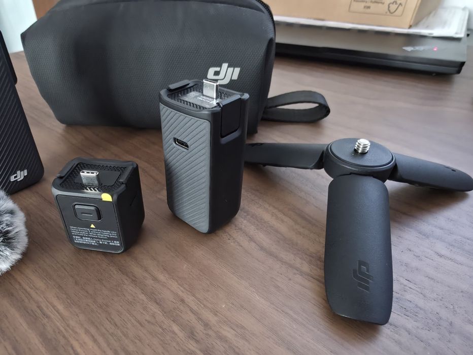 DJI Osmo Pocket 3 Creator + Card de memorie SanDisk Extreme 128gb.
Cam