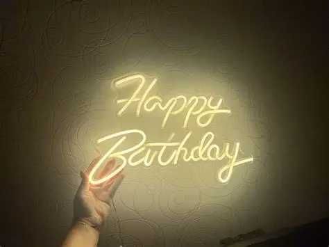 LED табела Happy Birthday ПОД НАЕМ