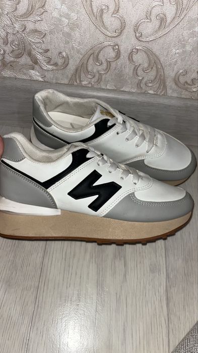 Красовки женские