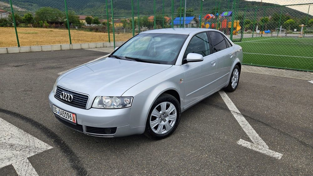Audi A4 S4 1.9 D 131 Cp 6 Viteze AVF  [Scaune înczite, Xenon ]