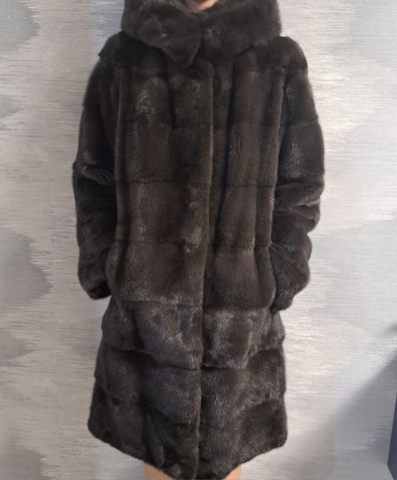 Продам норковую шубу трансформер