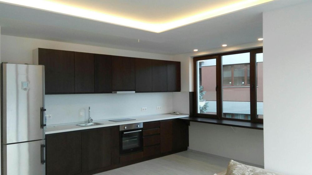 Тристаен апартамент под наем в ж.к. Кръстова вада, 2147978