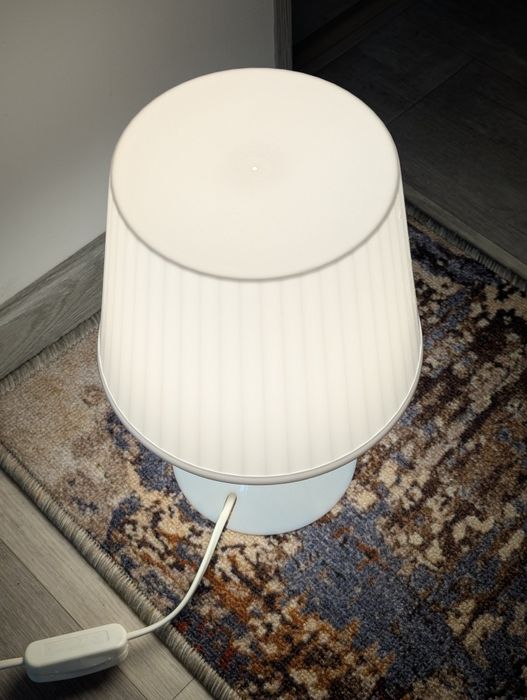 Настольная лампа Икеа