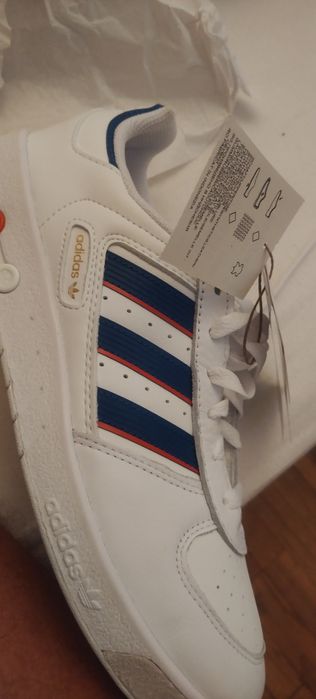 Adidas originals естествена кожа