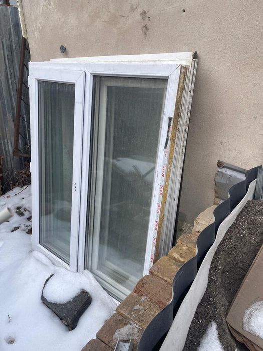 Пластиковые окна б/у 5шт.