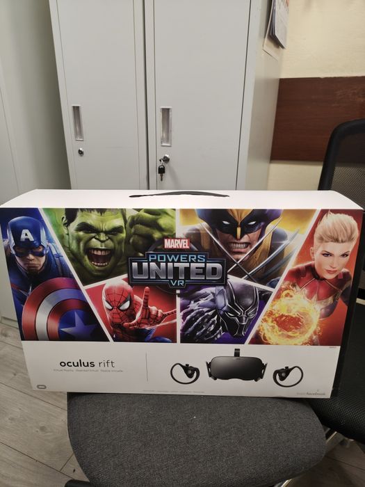 Продавам Oculus rift