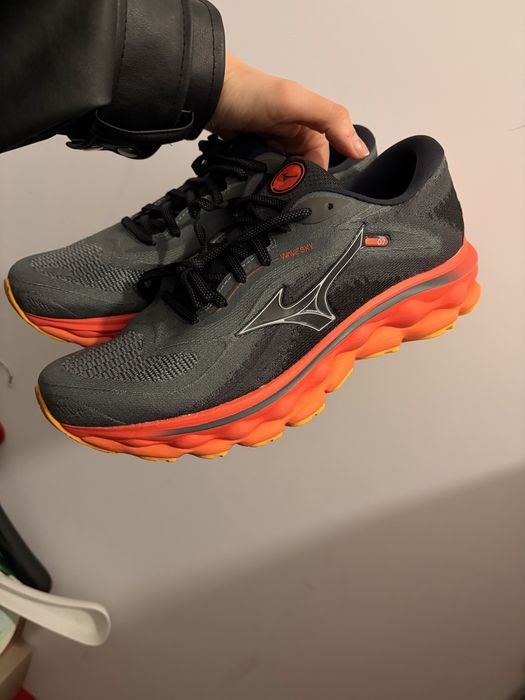 Mizuno Wave Sky 7 Bărbați Pantofi sport Alergare Negre 43
