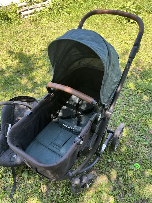 Продам коляску 2 в 1