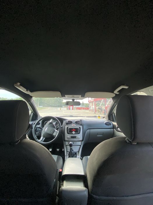 Ford focus 2 1,6 benzina
