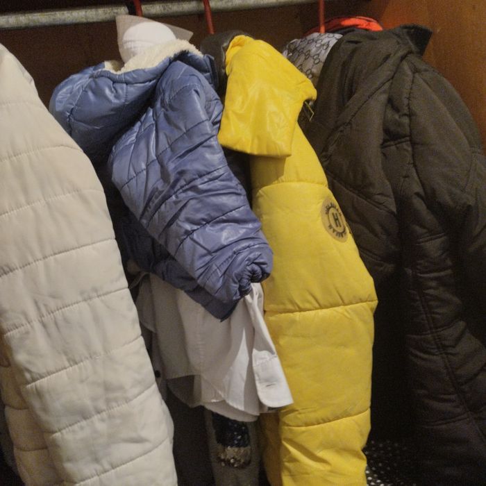 Всё куртку продам