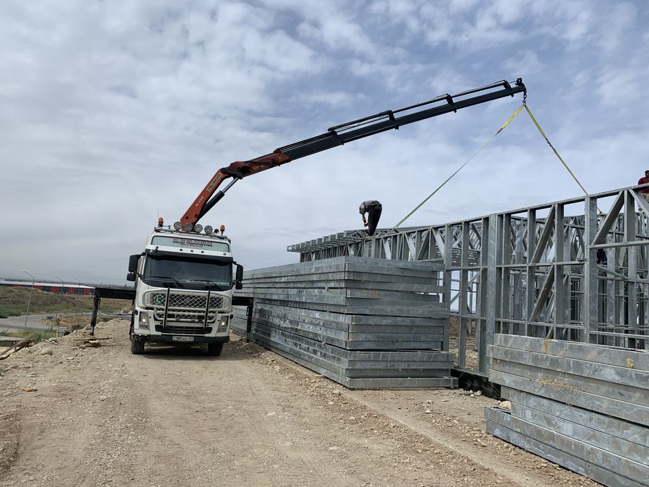 Манипулятор услуги манипулятора