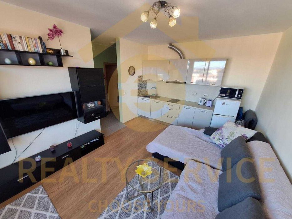 Продава се Двустаен апартамент в к.к. Слънчев бряг - 55 кв.м за 1128 €/кв.м - Снимка #2