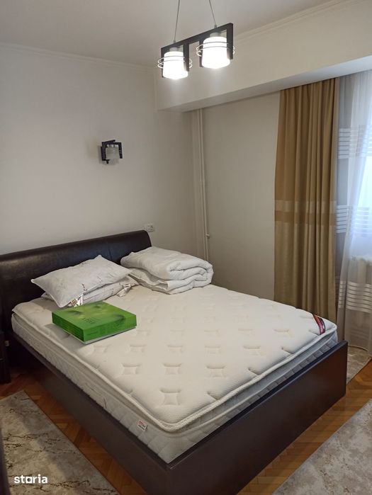 3 camere UltraCentral , zona Bancorex ,  mobilat / utilat / centrala !