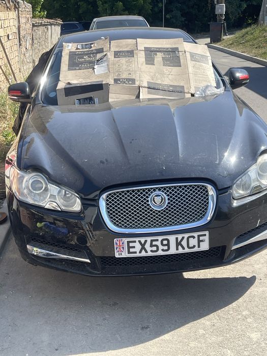 Jaguar  xf 3.0d