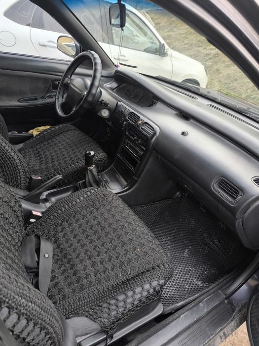 Мазда 626  хеджибек