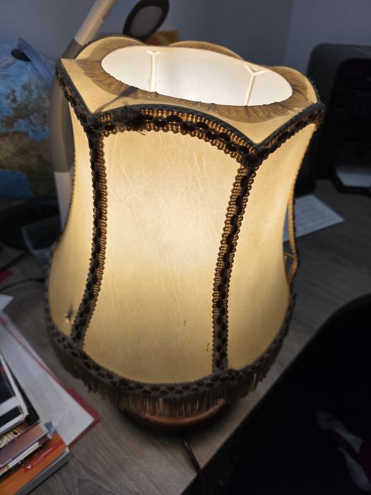 Lampa antichitate