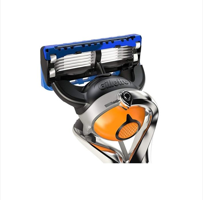 Самобръсначка  с 2 остриета старомодна и с 5 остриета Fusion 5