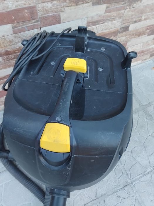 Прахосмукачка Karcher NT35/1 Profesional Тупалка за Сухо Мокро Почистване Строителство Гипс Картон НовМодел