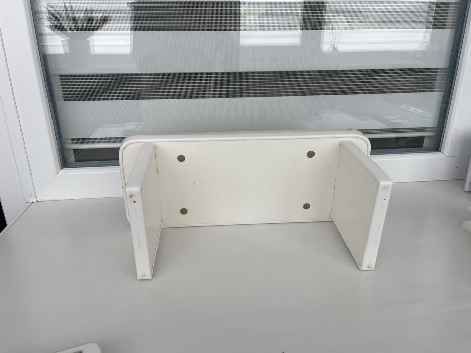 Подставка маникюрная