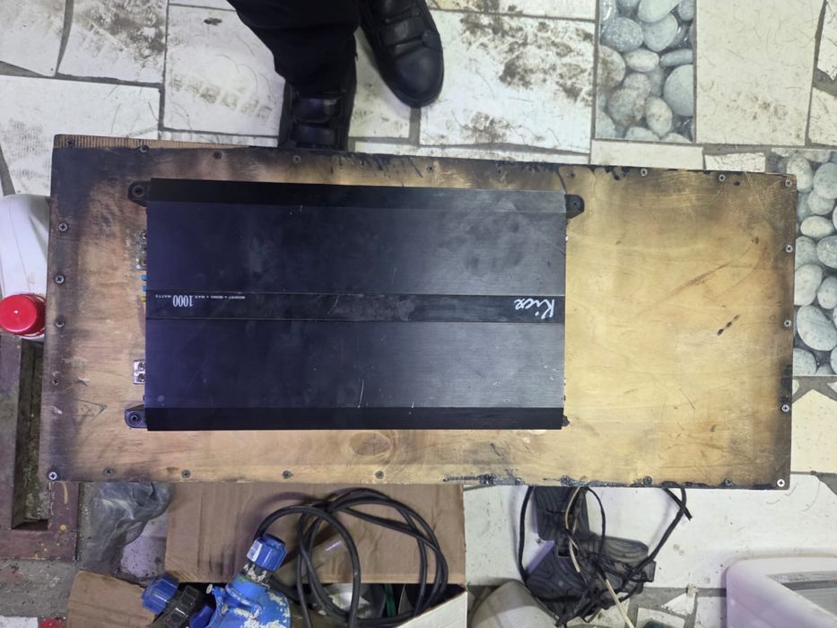 Сабвуфер с усилителем