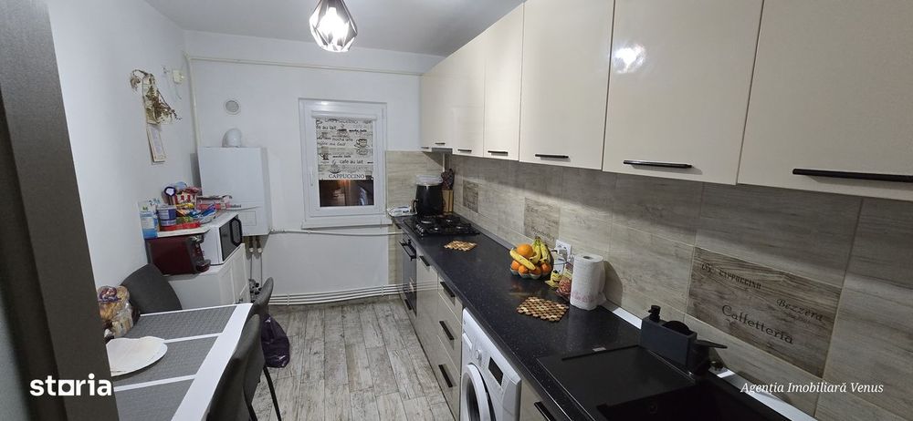 Apartament 3 camere decomandat – Zona Uvertura Mall